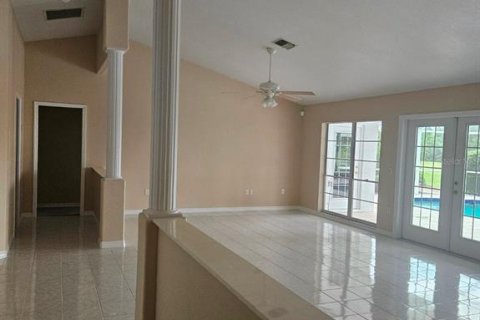 Villa ou maison à louer à Punta Gorda, Floride: 3 chambres, 217.21 m2 № 1909359 - photo 16