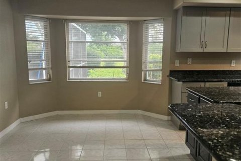 Villa ou maison à louer à Punta Gorda, Floride: 3 chambres, 217.21 m2 № 1909359 - photo 9