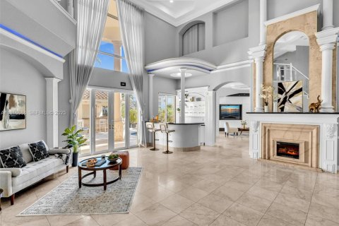 Villa ou maison à vendre à Hollywood, Floride: 5 chambres, 439.89 m2 № 1986276 - photo 18