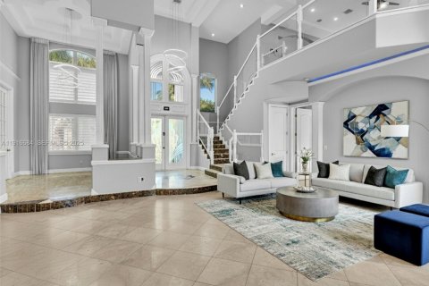 Villa ou maison à vendre à Hollywood, Floride: 5 chambres, 439.89 m2 № 1986276 - photo 23