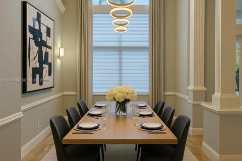 Villa ou maison à vendre à Hollywood, Floride: 5 chambres, 439.89 m2 № 1986276 - photo 27