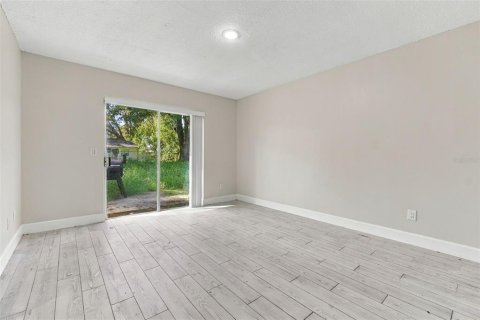 Villa ou maison à vendre à Altamonte Springs, Floride: 3 chambres, 118.73 m2 № 2412659 - photo 12