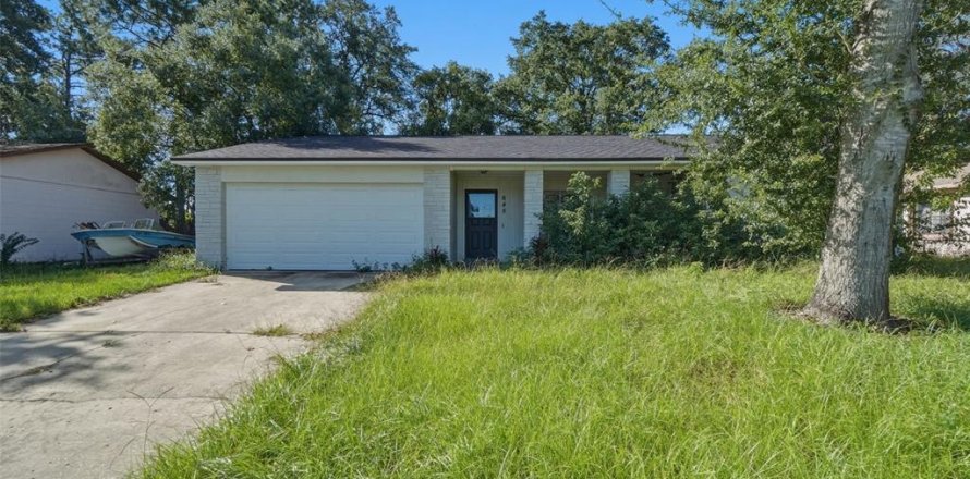 Villa ou maison à Altamonte Springs, Floride 3 chambres, 118.73 m2 № 2412659