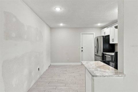 Villa ou maison à vendre à Altamonte Springs, Floride: 3 chambres, 118.73 m2 № 2412659 - photo 8