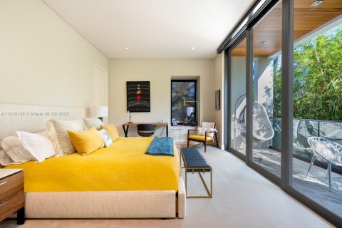 Casa en venta en Boca Raton, Florida, 5 dormitorios, 791.43 m2 № 1970895 - foto 23