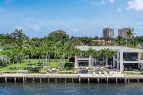 Casa en venta en Boca Raton, Florida, 5 dormitorios, 791.43 m2 № 1970895 - foto 1