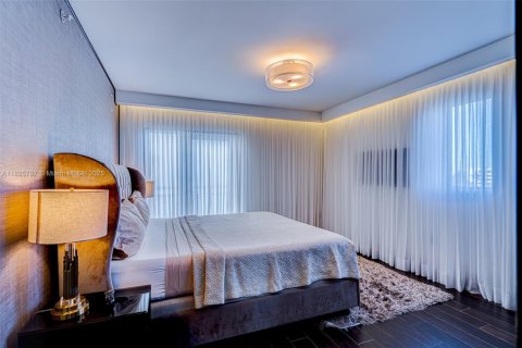 Снять в аренду кондоминиум в Майами-Бич, Флорида 2 спальни, 141.86м2, № 2020999 - фото 8