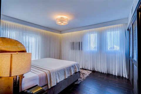 Снять в аренду кондоминиум в Майами-Бич, Флорида 2 спальни, 141.86м2, № 2020999 - фото 9