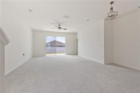 House in Groveland, Florida 4 bedrooms, 213.3 sq.m. № 1885057 - photo 15