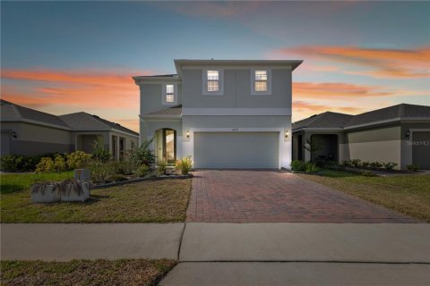 House in Groveland, Florida 4 bedrooms, 213.3 sq.m. № 1885057 - photo 1