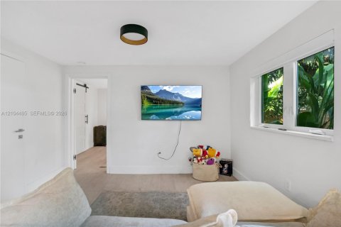 Immobilier commercial à vendre à Miami, Floride: 166.3 m2 № 2411726 - photo 21