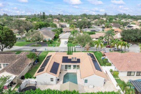 Casa en venta en Coral Springs, Florida, 4 dormitorios, 209.96 m2 № 967997 - foto 1
