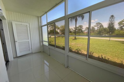 Condominio en alquiler en Stuart, Florida, 1 dormitorio, 74.32 m2 № 2077348 - foto 16
