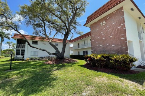Condominio en Stuart, Florida, 1 dormitorio  № 2077348