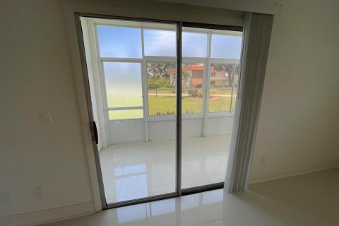 Condominio en alquiler en Stuart, Florida, 1 dormitorio, 74.32 m2 № 2077348 - foto 14