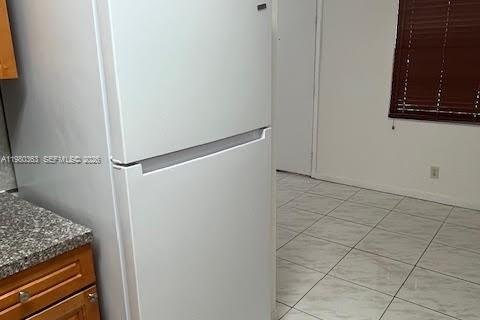 Купить кондоминиум в Пемброк-Пайнс, Флорида 2 спальни, 96.99м2, № 2043507 - фото 12