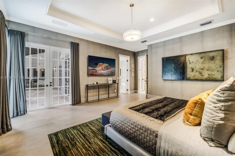 House in Pinecrest, Florida 6 bedrooms, 544.41 sq.m. № 2421243 - photo 19