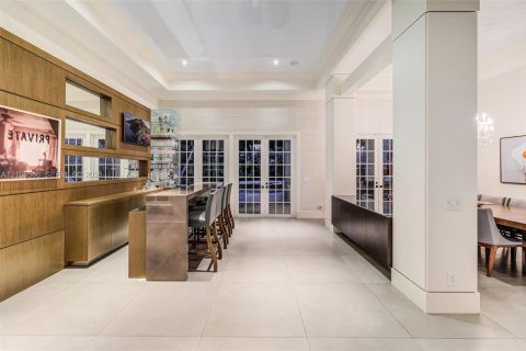 House in Pinecrest, Florida 6 bedrooms, 544.41 sq.m. № 2421243 - photo 5