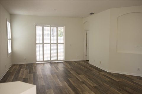 Townhouse in Tampa, Florida 2 bedrooms, 137.87 sq.m. № 1919539 - photo 3