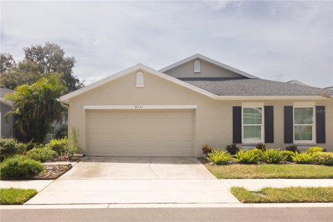Townhouse in Tampa, Florida 2 bedrooms, 137.87 sq.m. № 1919539 - photo 1
