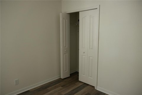 Townhouse in Tampa, Florida 2 bedrooms, 137.87 sq.m. № 1919539 - photo 21