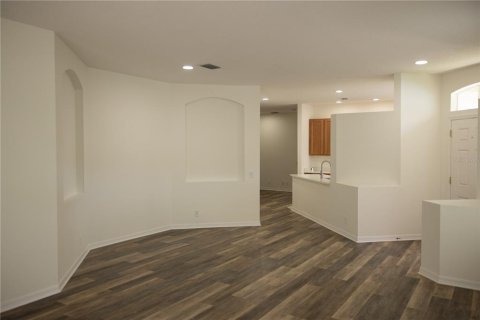 Townhouse in Tampa, Florida 2 bedrooms, 137.87 sq.m. № 1919539 - photo 8