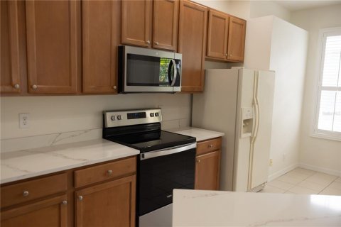 Townhouse in Tampa, Florida 2 bedrooms, 137.87 sq.m. № 1919539 - photo 10