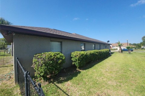 House in Spring Hill, Florida 3 bedrooms, 168.06 sq.m. № 2212707 - photo 8