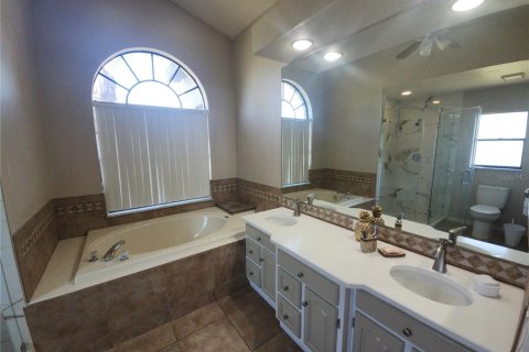 House in Spring Hill, Florida 3 bedrooms, 168.06 sq.m. № 2212707 - photo 25