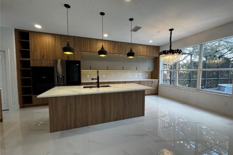 Villa ou maison à vendre à Oakland, Floride: 5 chambres, 367.06 m2 № 2228242 - photo 5