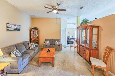 House in Palm Coast, Florida 4 bedrooms, 161.09 sq.m. № 1689986 - photo 6
