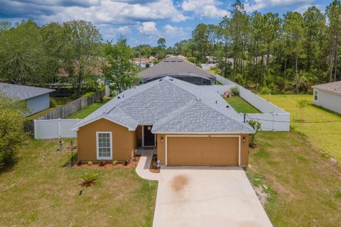 House in Palm Coast, Florida 4 bedrooms, 161.09 sq.m. № 1689986 - photo 3