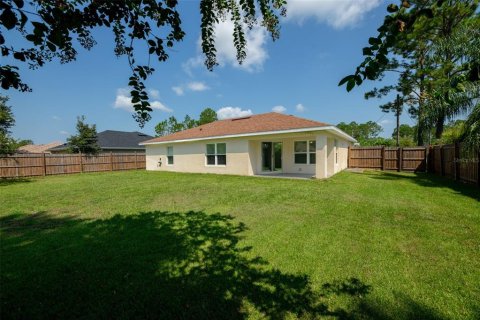 House in Palm Coast, Florida 3 bedrooms, 126.9 sq.m. № 1893814 - photo 26