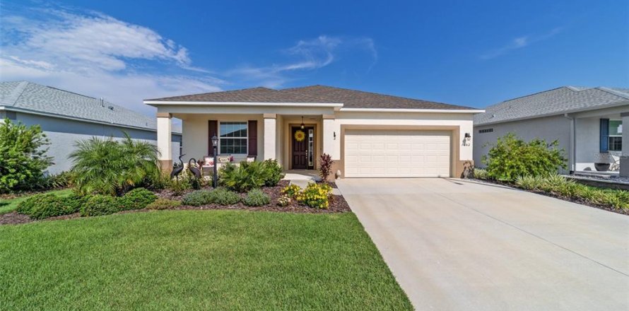 Casa en Ocala, Florida 3 dormitorios, 182 m2 № 1893678