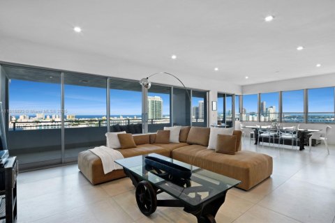 Купить кондоминиум в Майами-Бич, Флорида 2 спальни, 181.16м2, № 1958027 - фото 11