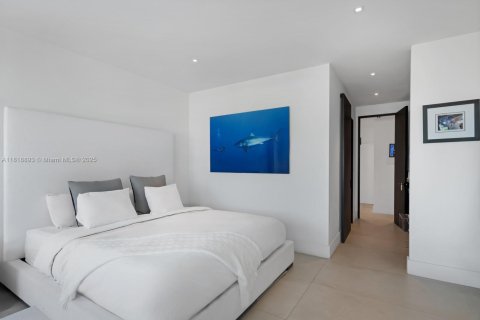 Купить кондоминиум в Майами-Бич, Флорида 2 спальни, 181.16м2, № 1958027 - фото 17