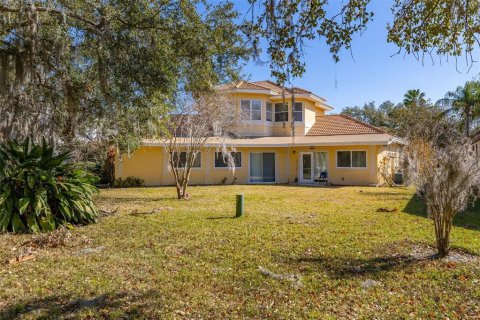 House in Kissimmee, Florida 4 bedrooms, 295.15 sq.m. № 2215944 - photo 5