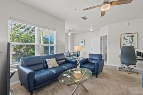 Condo in Seminole, Florida, 2 bedrooms  № 1761569 - photo 12