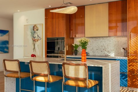 Condo in Miami, Florida, 3 bedrooms  № 2078092 - photo 6