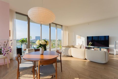 Condo in Miami, Florida, 3 bedrooms  № 2078092 - photo 19