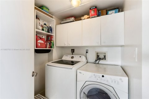 Condominio en venta en Aventura, Florida, 3 dormitorios, 169.08 m2 № 1812197 - foto 13