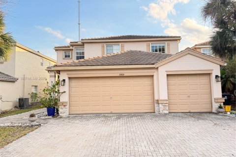 Villa ou maison à Lake Worth, Floride 5 chambres, 251.58 m2 № 2076536