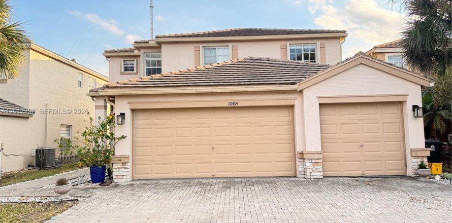 Villa ou maison à Lake Worth, Floride 5 chambres, 251.58 m2 № 2076536