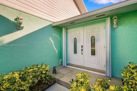 Villa ou maison à vendre à Port St. Lucie, Floride: 3 chambres № 2010929 - photo 24