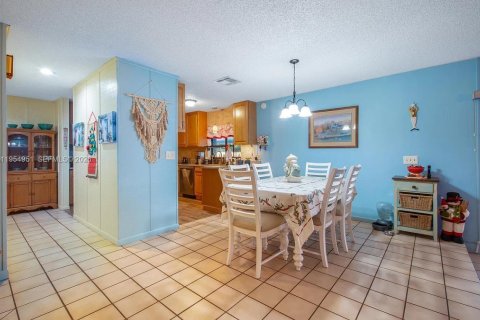 Villa ou maison à vendre à Port St. Lucie, Floride: 3 chambres № 2010929 - photo 23