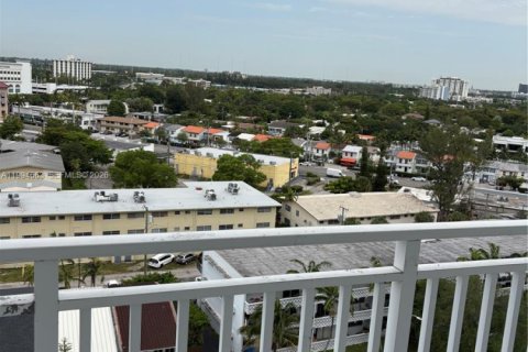 Copropriété à vendre à North Miami, Floride: 1 chambre, 79.43 m2 № 2090524 - photo 17