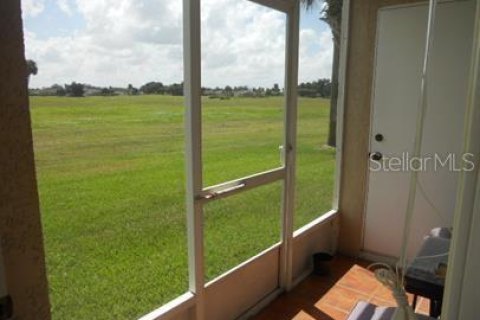Copropriété à louer à Kissimmee, Floride: 3 chambres, 105.54 m2 № 1827827 - photo 13