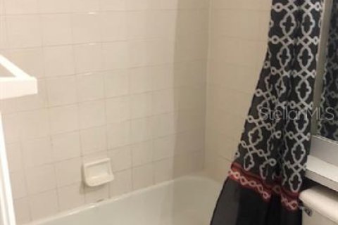 Copropriété à louer à Kissimmee, Floride: 3 chambres, 105.54 m2 № 1827827 - photo 12