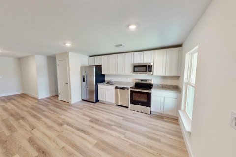 Immobilier commercial à vendre à St. Lucie, Floride: 197.51 m2 № 2077671 - photo 4