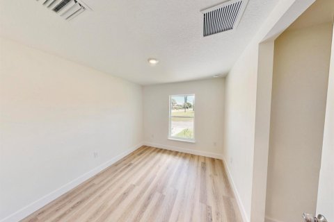 Immobilier commercial à vendre à St. Lucie, Floride: 197.51 m2 № 2077671 - photo 23